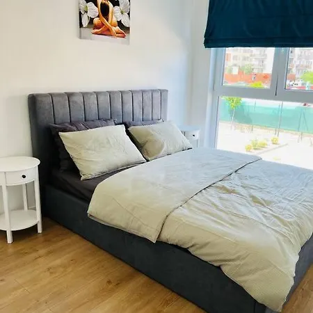Apartament Spatios Zona Buna Apartment *